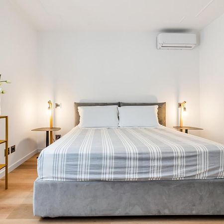 Piazza Indipendenza Loft & Rooms Palermo Eksteriør billede