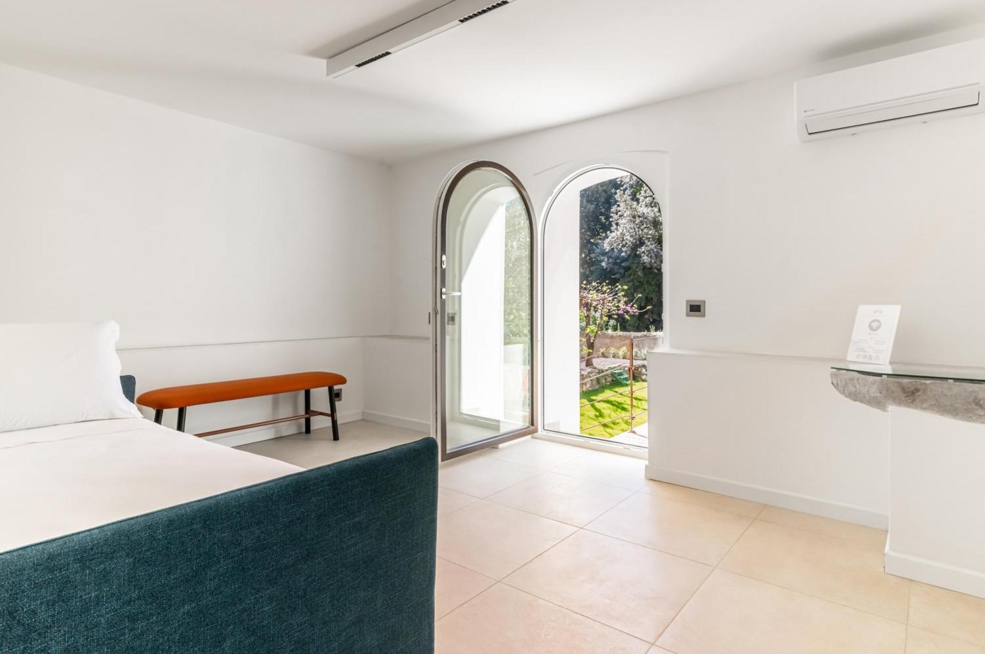 Piazza Indipendenza Loft & Rooms Palermo Eksteriør billede